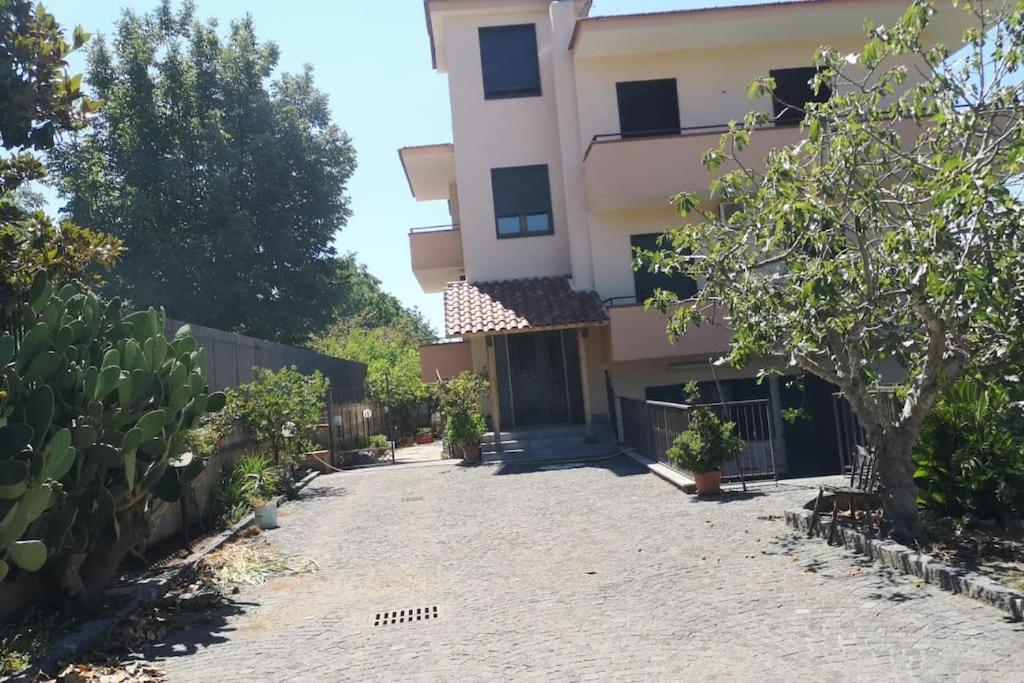 Villa Daniela Сарно Екстер'єр фото