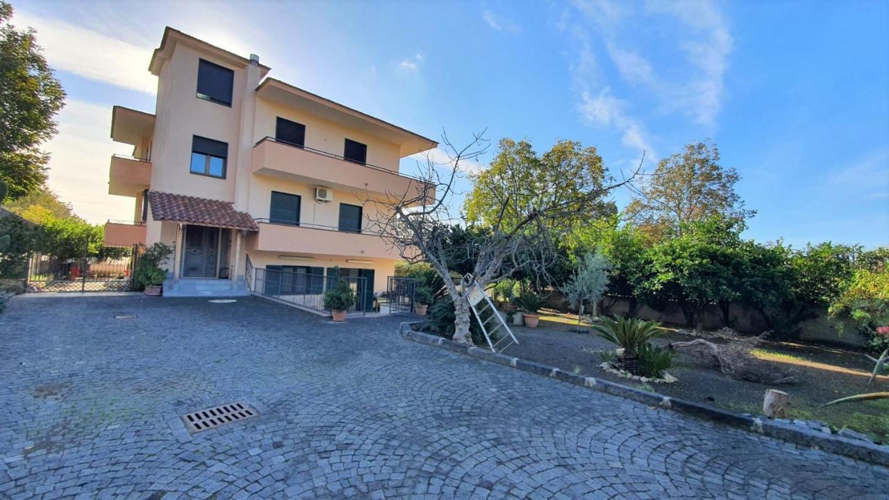 Villa Daniela Сарно Екстер'єр фото