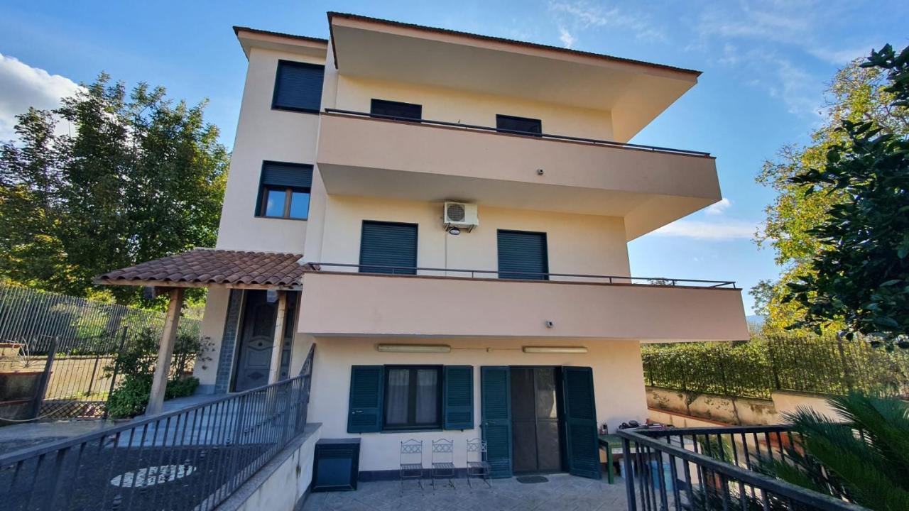 Villa Daniela Сарно Екстер'єр фото